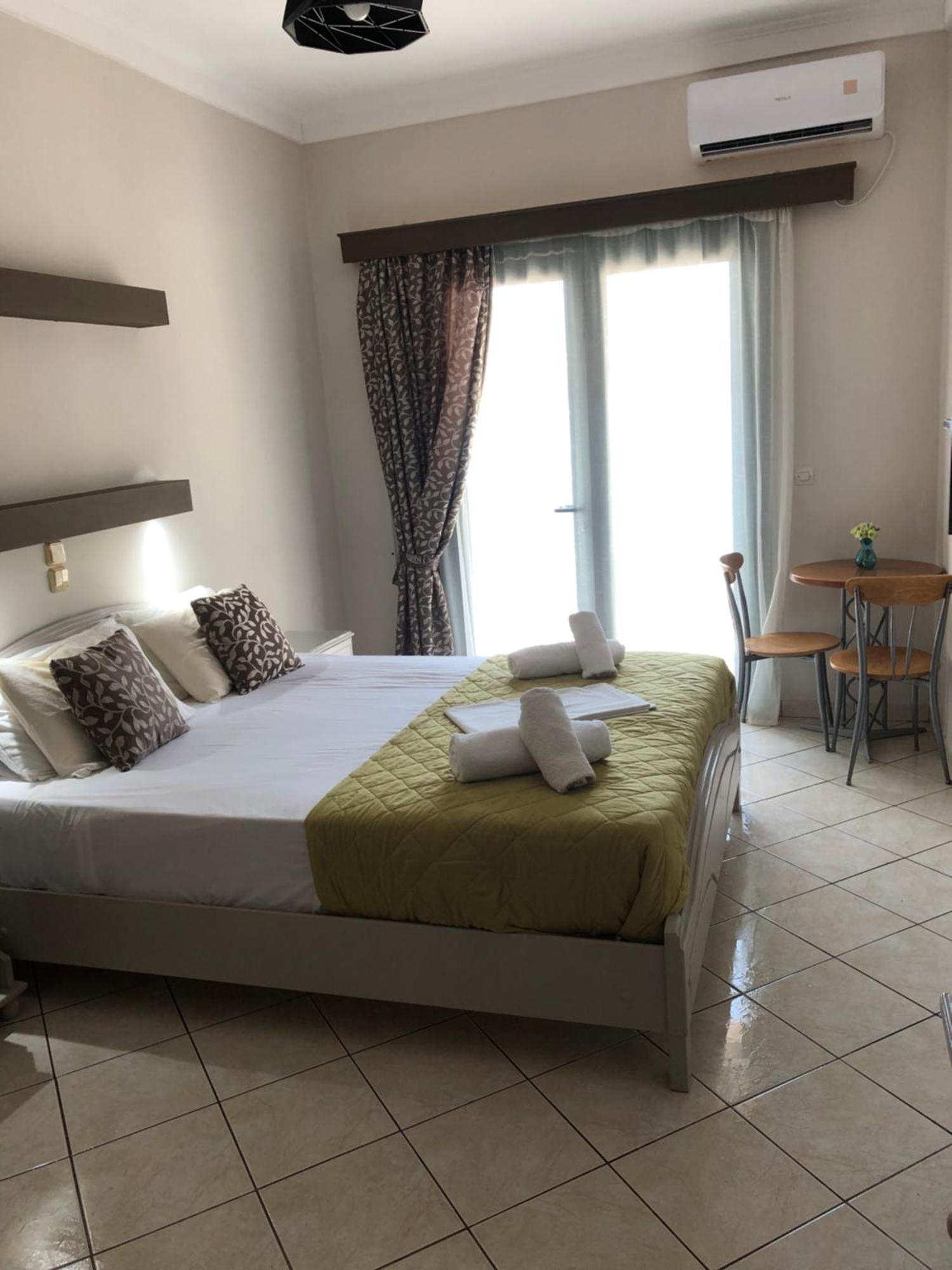 Poseidon Apartments Agia Efimia Екстериор снимка